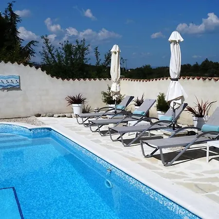 La Cayrade Villa Uzer  Exterior photo